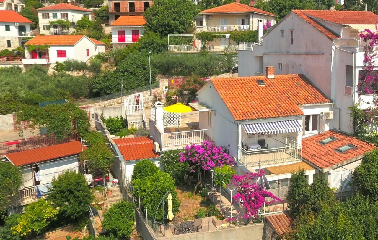 Apartments Hruban Hvar Town Exterior foto